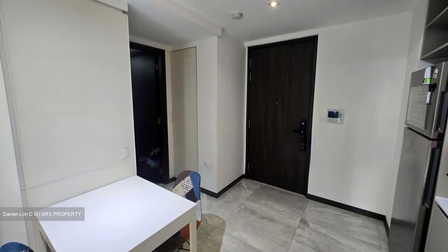 Lake Grande (D22), Condominium #597119441